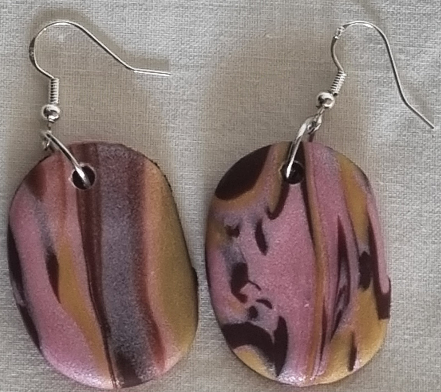 Shimmery Ovals