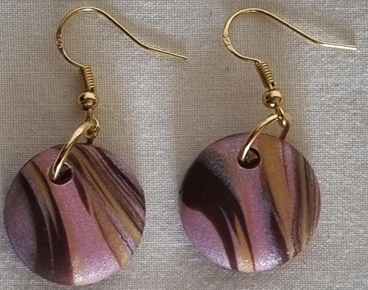 Shimmery circles