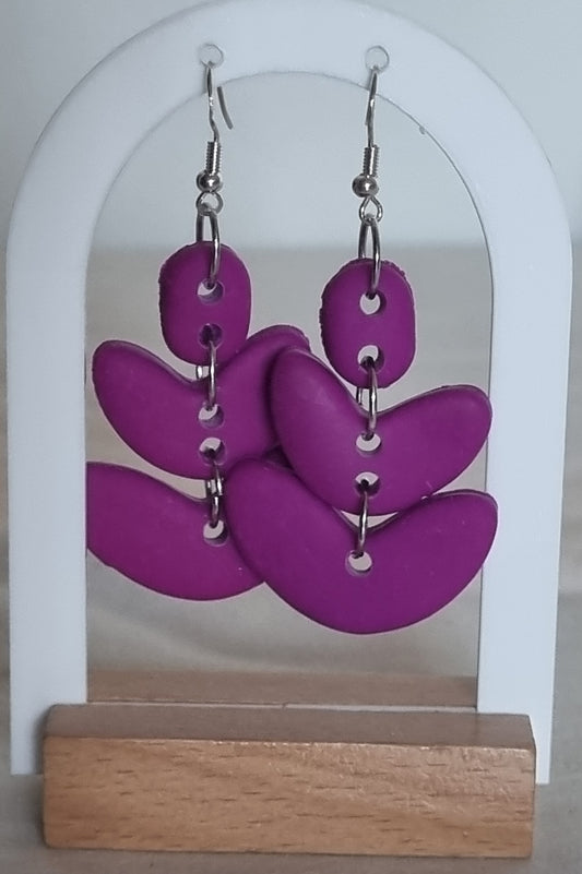 Three piece flower